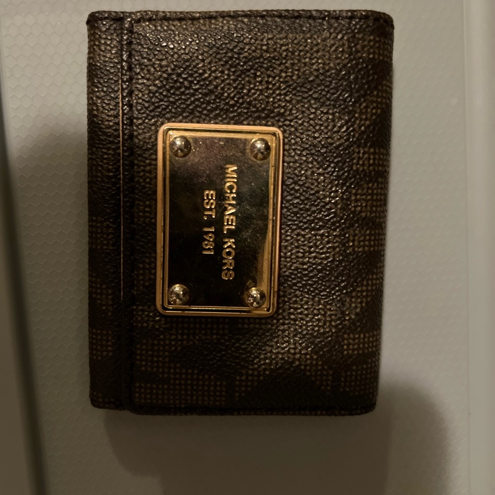 Small card wallet